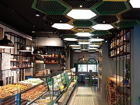 Oturma Alanlı Pastane Dekorasyon Örnekleri